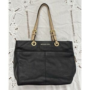 MICHAEL KORS Bedford Pebbled Leather Pocket Tote Black Handbag Purse Top Zip MED